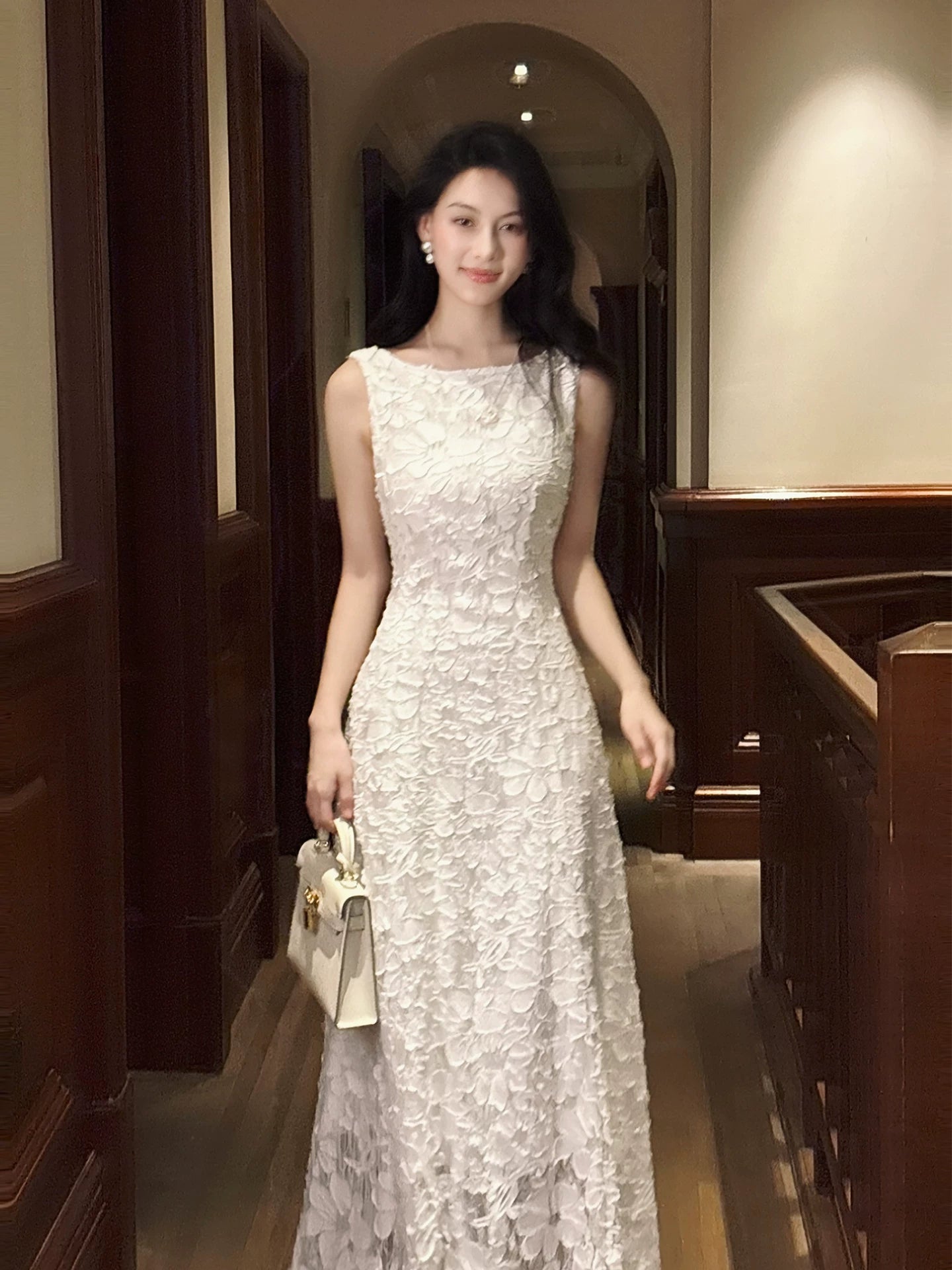 Robe de bal mi-longue en dentelle blanche, coupe trapèze, col bateau, élégante, idéale pour une remise de diplôme ou un anniversaire (N088)