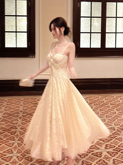 Robe de bal sexy trapèze à fines bretelles en dentelle abricot, robe d'invitée de mariage, tenue pour un 20e anniversaire AB2469