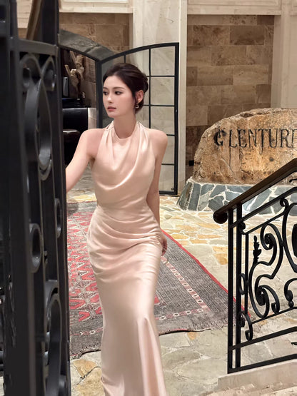 Elegantes Meerjungfrauen-Neckholderkleid in Rosa, knöchellang, ideal für Abschlussball, 17. Geburtstag oder Party (AB2486)