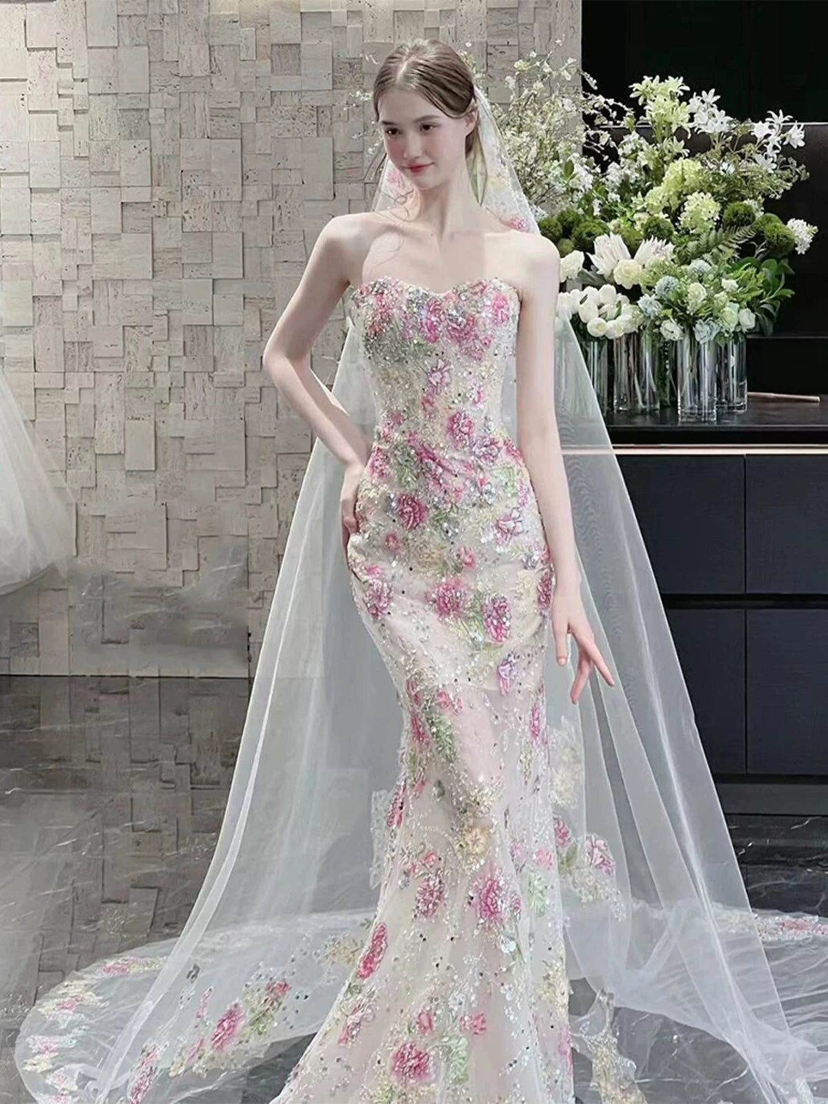 Elegantes, trägerloses, langes Meerjungfrauen-Abendkleid mit floraler Spitze, Abendgarderobe AB2201