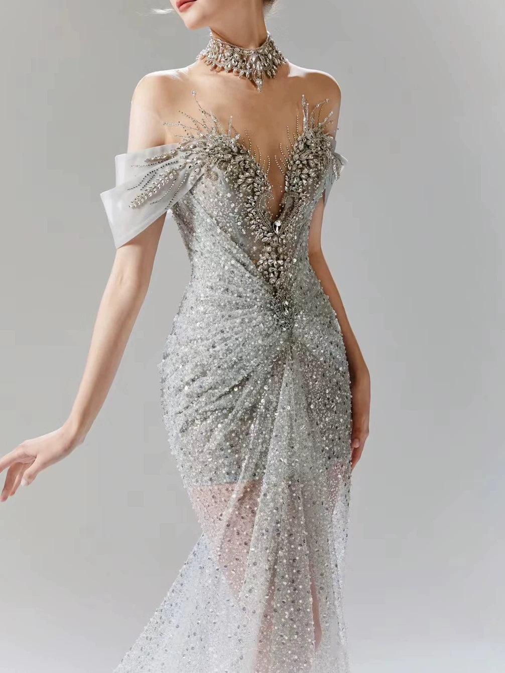 Vintage silbergraues Meerjungfrauen-Abendkleid, schulterfrei, perlenbesetzt, langes Partykleid, Geburtstagsoutfit AB2314