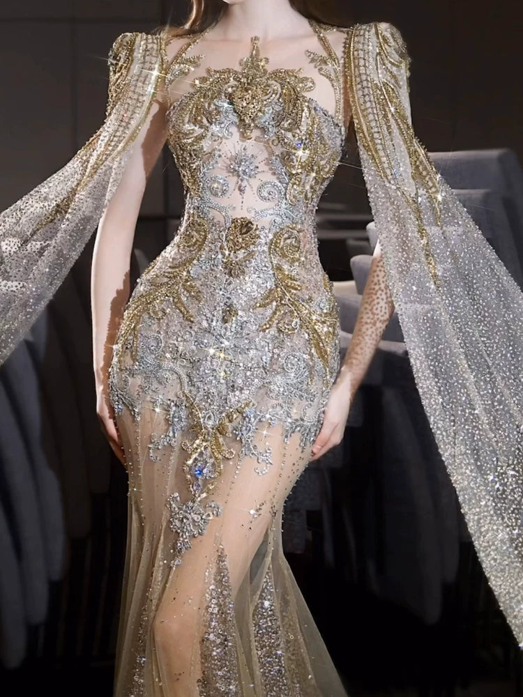 Luxuriöses Brautkleid im Meerjungfrauenstil mit Rundhalsausschnitt, langen Ärmeln, Gold mit Ärmeln und Cape, Pailletten, für figurbetonte Brautkleider AB2283