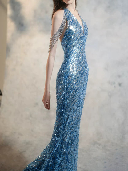 Elegantes, blaues Paillettenkleid im Meerjungfrauenstil mit V-Ausschnitt – Inspiration für lange Party- und Abendkleider zum 20. Geburtstag AB2338