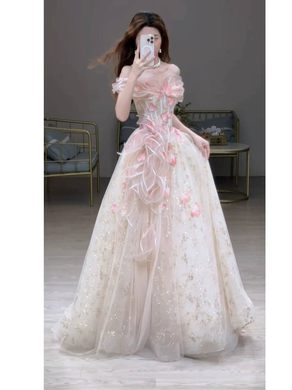 Robe de bal de princesse à épaules dénudées en tulle rose, inspiration pour une longue soirée, tenue pour un 20e anniversaire AB2236