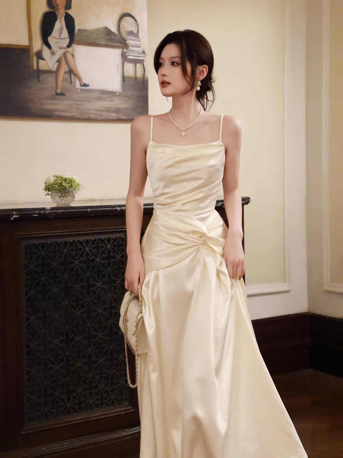 Sexy A-Linien-Abendkleid mit Spaghettiträgern aus elfenbeinfarbenem Satin, langes Kleid, Hochzeitsgastkleid, Outfit zum 20. Geburtstag AB2480