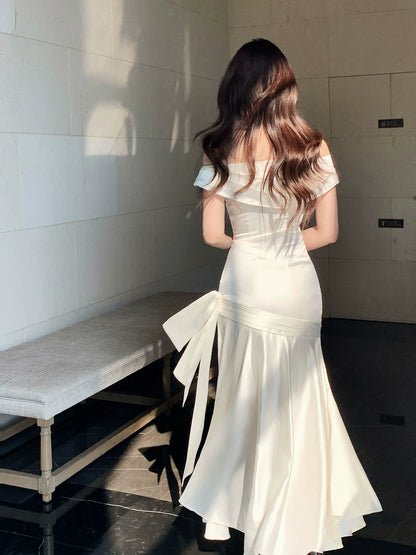 Elegantes, schulterfreies, weißes, langes Meerjungfrauen-Abendkleid – perfekt für den 16. Geburtstag oder andere festliche Anlässe (AB2452)
