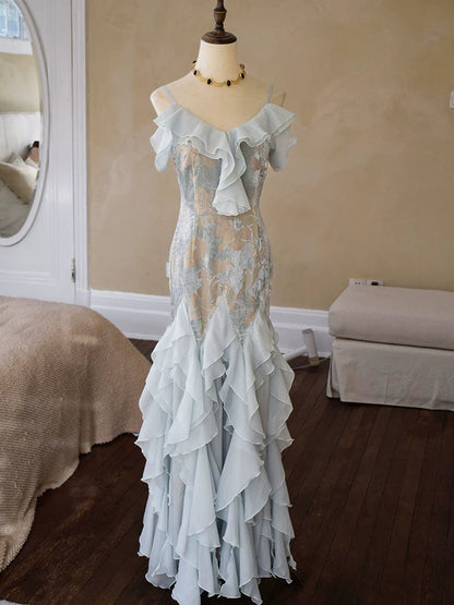 Vintage Meerjungfrauen-Kleid aus den 1960er Jahren mit Spaghettiträgern, hellblauem Chiffon, Inspiration für lange Partykleider, Outfits zum 18. Geburtstag AB2388