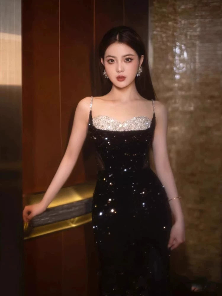 Glamouröses Meerjungfrauen-Abendkleid mit Spaghettiträgern, burgunderrot, Pailletten, langes Kleid, Partykleid zum 20. Geburtstag, Ballkleid AB2245