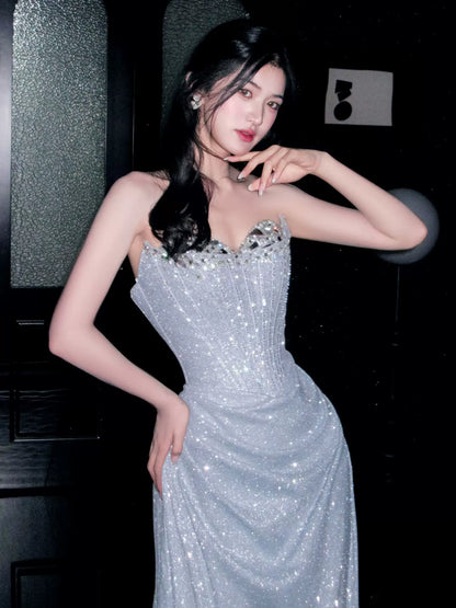 Robe de bal fourreau sans bretelles à paillettes bleues, inspiration robe de soirée longue, tenue pour un 20e anniversaire AB2239