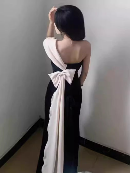 Robe de bal sirène asymétrique noire unique - Inspiration pour une longue soirée - Tenue pour un 20e anniversaire AB2248