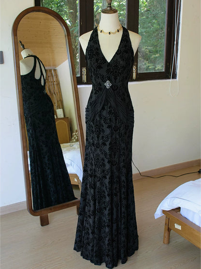 Vintage Meerjungfrauen-Abendkleid aus weißem Samt und Spitze im Stil der 50er Jahre – Inspiration für lange Partys und den 20. Geburtstag (AB2343)