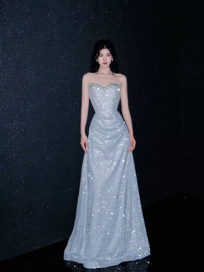 Robe de bal fourreau sans bretelles à paillettes bleues, inspiration robe de soirée longue, tenue pour un 20e anniversaire AB2239