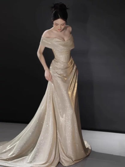 Sexy Meerjungfrauen-Abendkleid mit schulterfreiem, champagnerfarbenem Paillettenbesatz – perfekt für Abschlussball, Party, 16. Geburtstag oder Schulabschluss (AB2244)