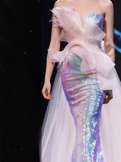 Elegantes, trägerloses, lilafarbenes Pailletten-Abendkleid im Meerjungfrauenstil – Inspiration für lange Partykleider und Outfits zum 19. Geburtstag AB2282