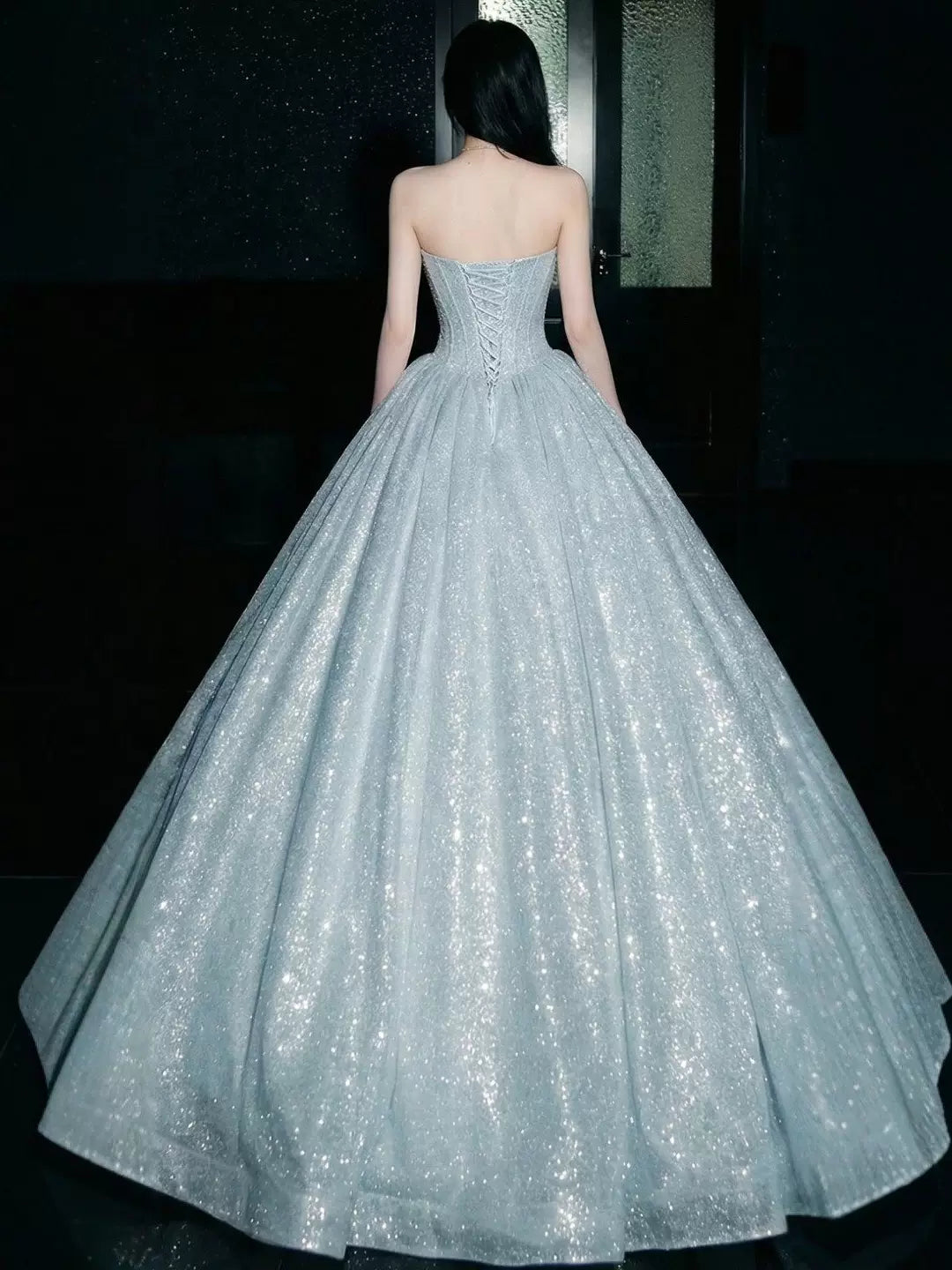 Robe de bal scintillante 2026, sans bretelles, sequins bleus, inspiration pour les bals de fin d'année, robes de soirée longues, tenues pour un 19e anniversaire AB2265