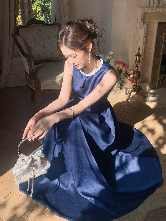 Elegant A line Jewel Neck Navy Blue Satin With Beaded Sleeveless Prom Dresses 16th Nigh Party Birthday Outfits AB2442