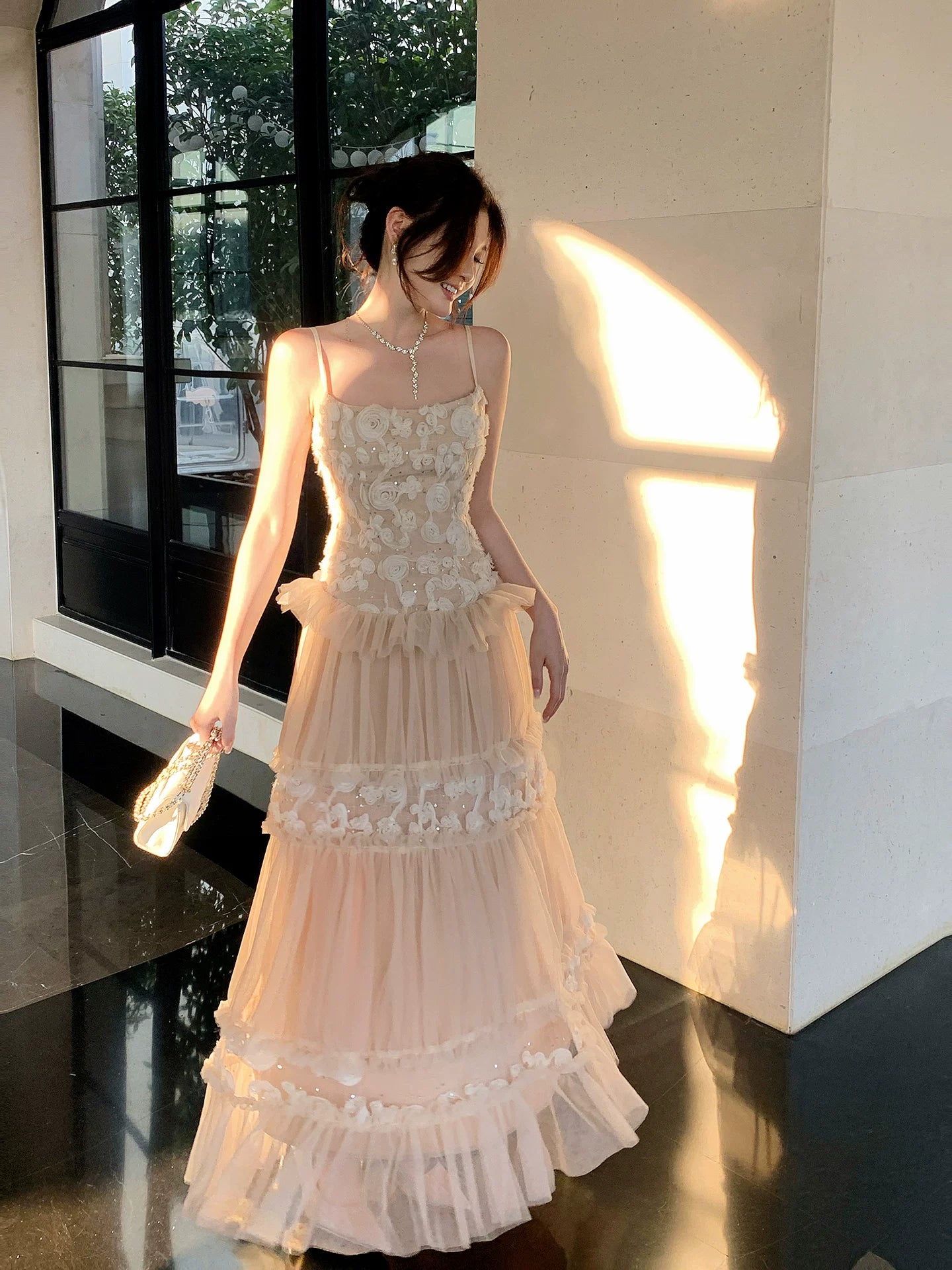 Robe de bal rose en dentelle, coupe trapèze, bretelles spaghetti, longueur cheville, idéale pour un mariage, une fête de 20 ans ou un anniversaire (AB2434)