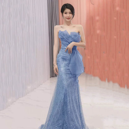 Elegantes, trägerloses Meerjungfrauen-Abendkleid in Altblau mit Pailletten – Inspiration für lange Partys und besondere Anlässe wie den 20. Geburtstag (AB2330)