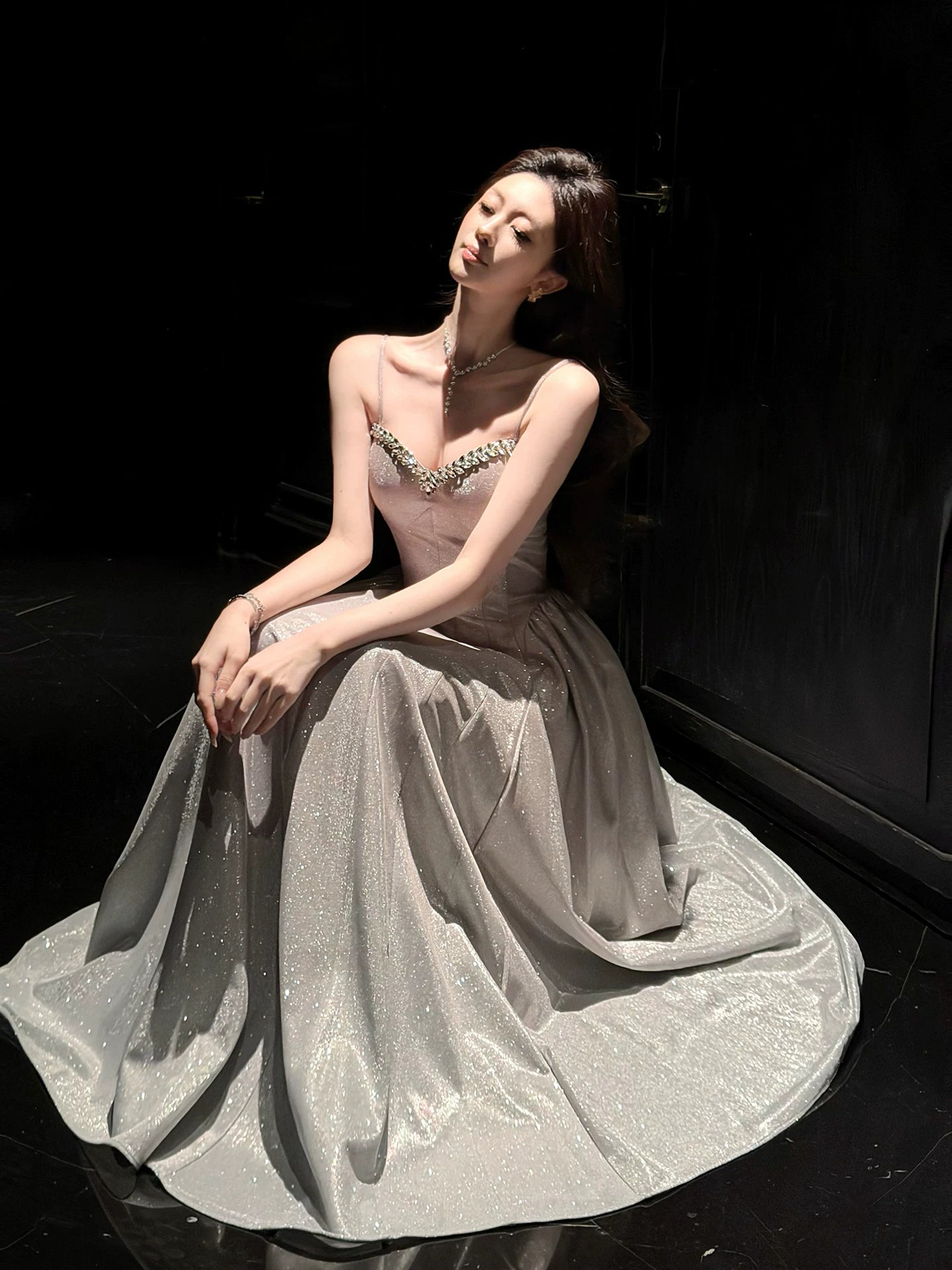 Robe de bal rose à sequins, coupe trapèze, bretelles spaghetti, style modeste, idéale pour un mariage ou un 20e anniversaire (AB2463)