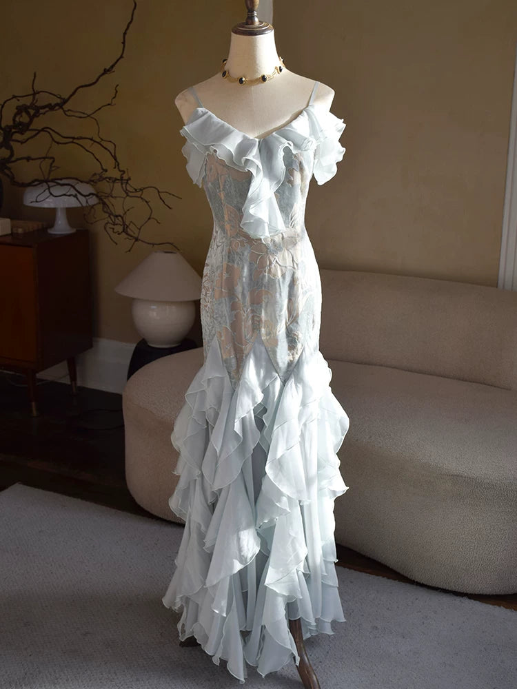 Vintage Meerjungfrauen-Kleid aus den 1960er Jahren mit Spaghettiträgern, hellblauem Chiffon, Inspiration für lange Partykleider, Outfits zum 18. Geburtstag AB2388