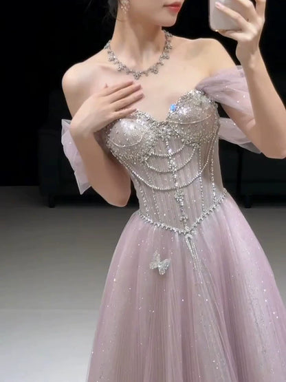 Funkelndes, trägerloses, pinkfarbenes Paillettenkleid in A-Linie – Inspiration für lange Partykleider und Abendkleider zum 20. Geburtstag AB2253