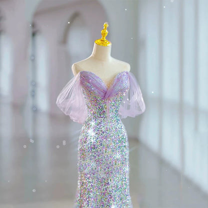 Elegantes, schulterfreies Meerjungfrauen-Abendkleid mit Pailletten in Flieder – Inspiration für lange Partys und den 19. Geburtstag AB2319