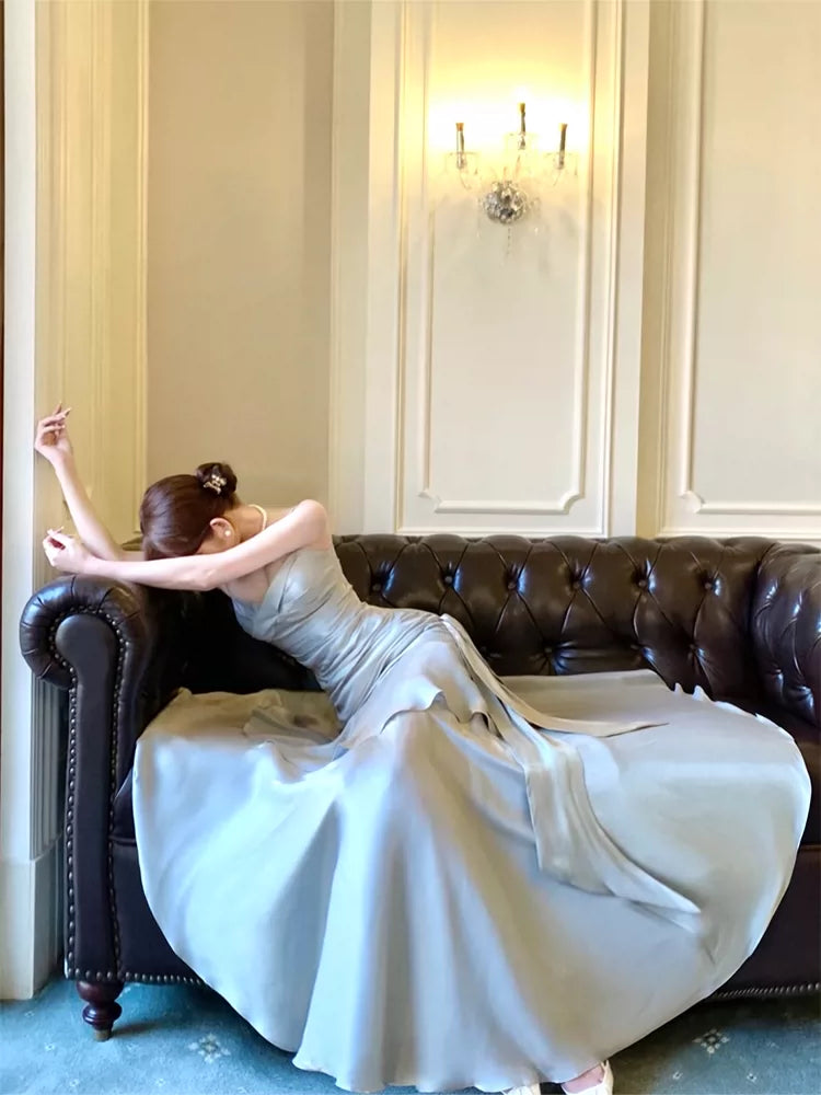 Elegantes Meerjungfrauen-Abendkleid mit Spaghettiträgern, silbernen Rüschen, langes Kleid für Teenager, Abschlussball, 20. Geburtstag AB2506
