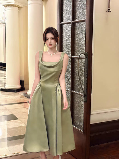 Robe de bal élégante en satin vert, coupe trapèze, col carré, longueur cheville, idéale pour une soirée d'anniversaire ou un 17e anniversaire (AB2481)