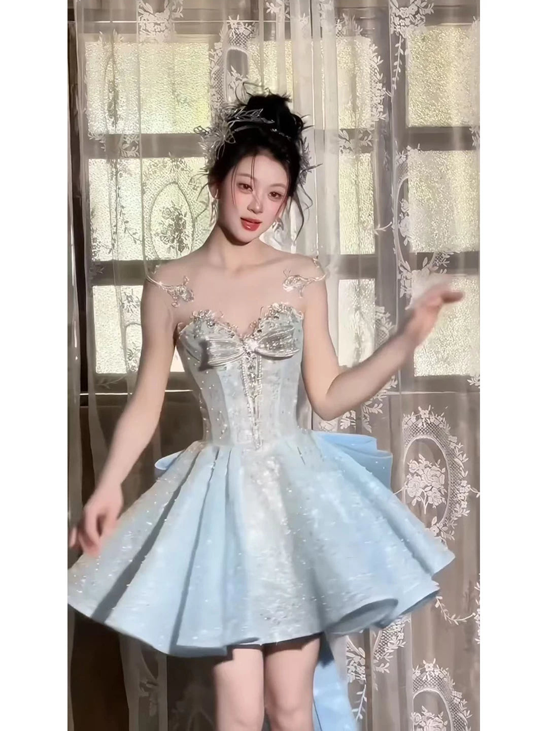 Robe de bal à paillettes bleues décolletées en cœur, courte, idéale pour un 16e anniversaire, une soirée de retrouvailles ou un cocktail (AB2242)