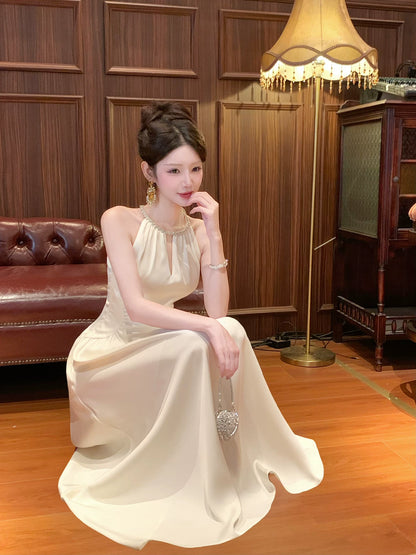Robe de bal sexy en satin blanc, coupe trapèze, col bijou, longueur cheville, idéale pour un mariage ou un 22e anniversaire (AB2507)