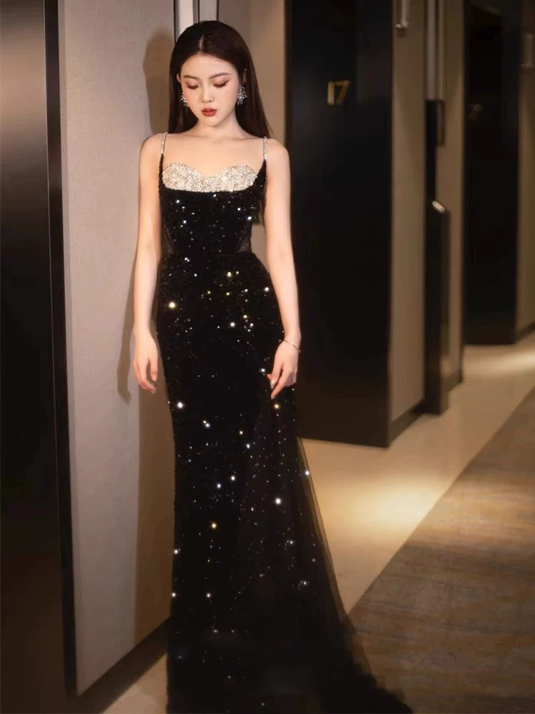 Glamouröses Meerjungfrauen-Abendkleid mit Spaghettiträgern, burgunderrot, Pailletten, langes Kleid, Partykleid zum 20. Geburtstag, Ballkleid AB2245