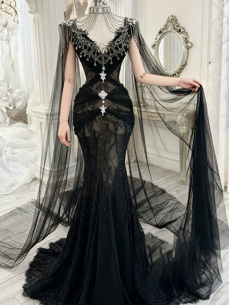 Elegantes, schlichtes Ballkleid im Meerjungfrauenstil mit V-Ausschnitt, schwarzem Tüll, langen Ärmeln und Cape, langes, formelles Partykleid AB2337