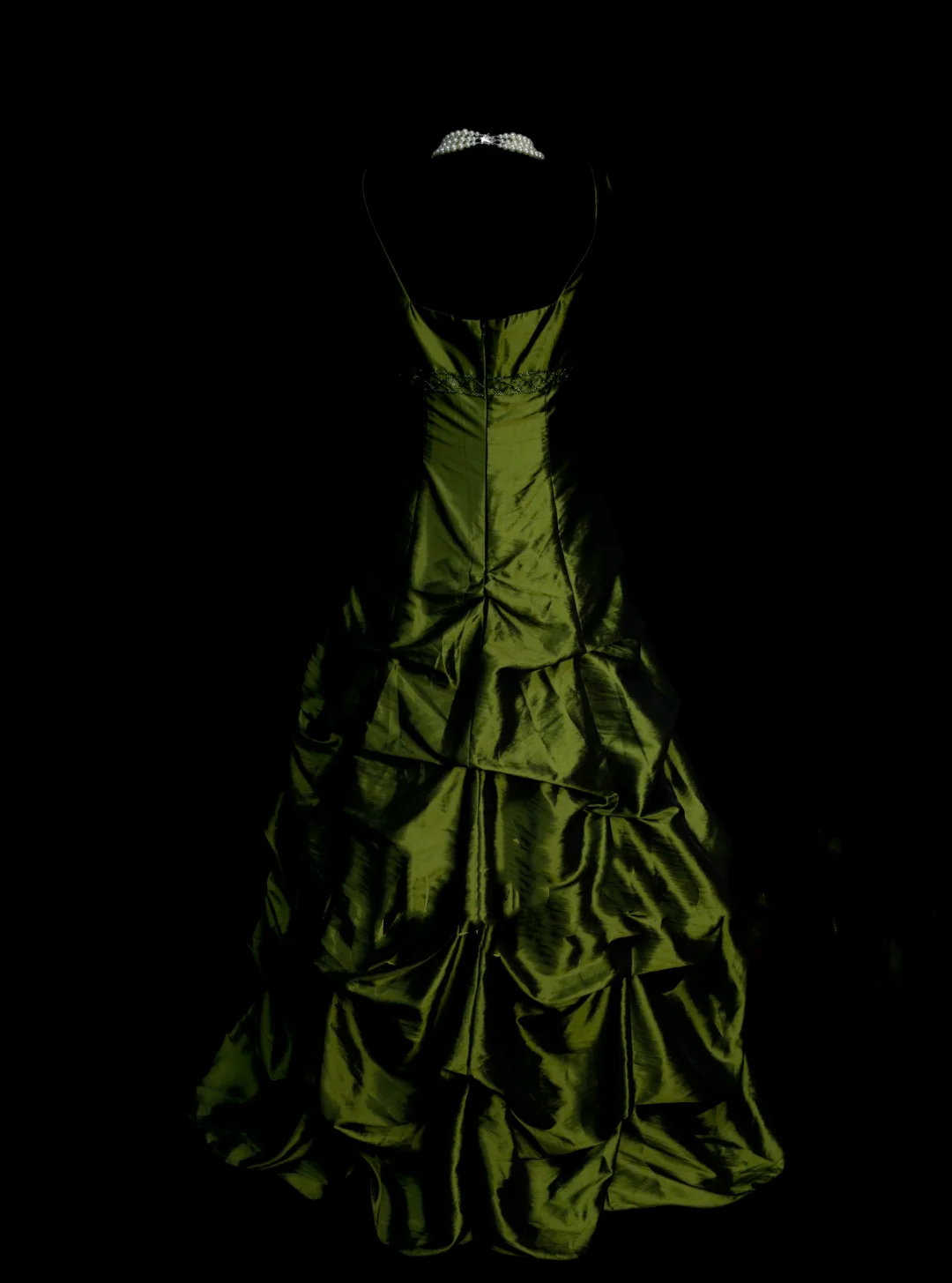 Robe de bal élégante à col en V en taffetas vert olive ornée de perles, robe de soirée longue et tendance pour femme OB005
