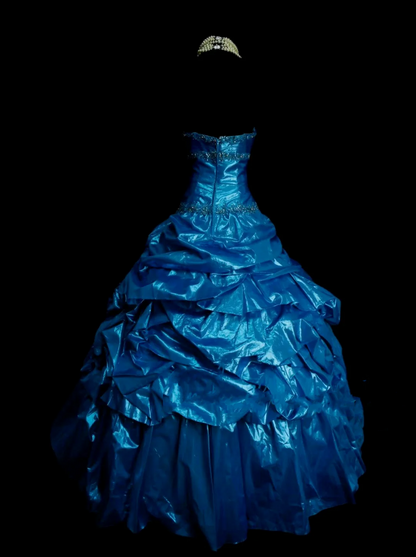 Unique Ball Gown Strapless Royal Blue With Multi Layered Beadings Long Quinceanera Dresses Sweet 15 16 Birthday Outfits Gown OB014