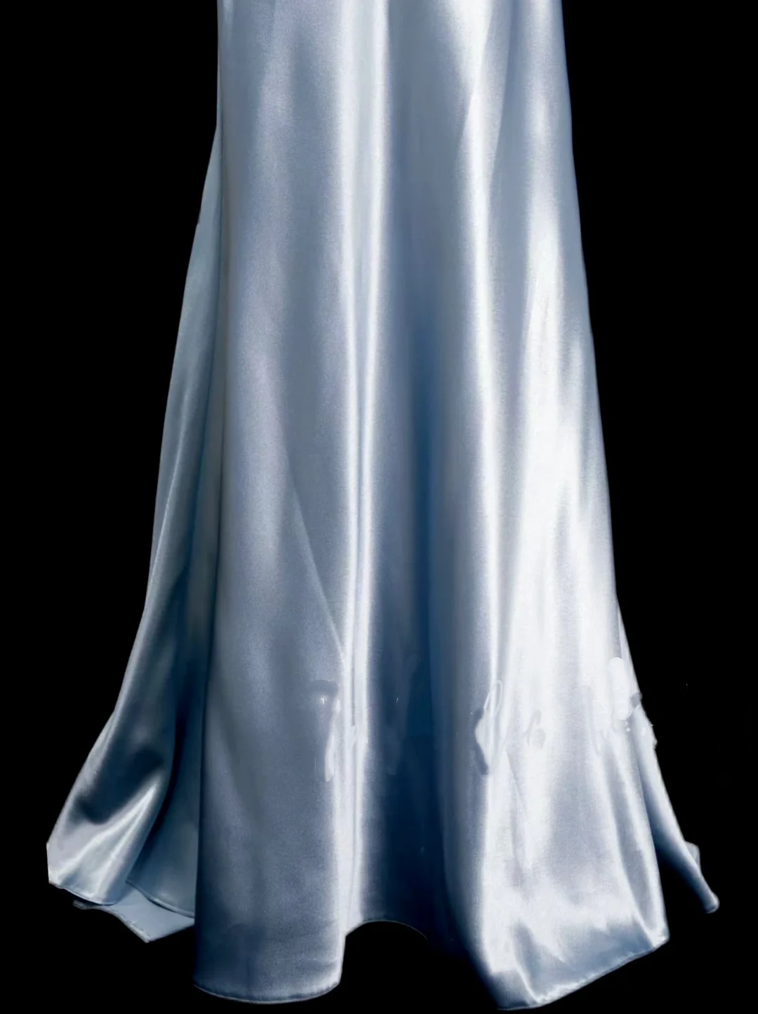 Robe de bal longue sirène simple, dos nu, en satin bleu ciel froncé, avec plis - Inspiration pour une robe de soirée formelle pour femme OB019