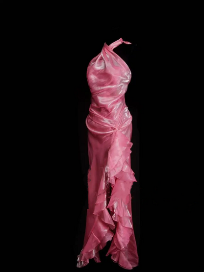 Schlichtes, langes Meerjungfrauen-Halterkleid in Rosa mit Raffungen und plissiertem Schnitt – Inspirationen für formelle Partykleider für Damen OB025
