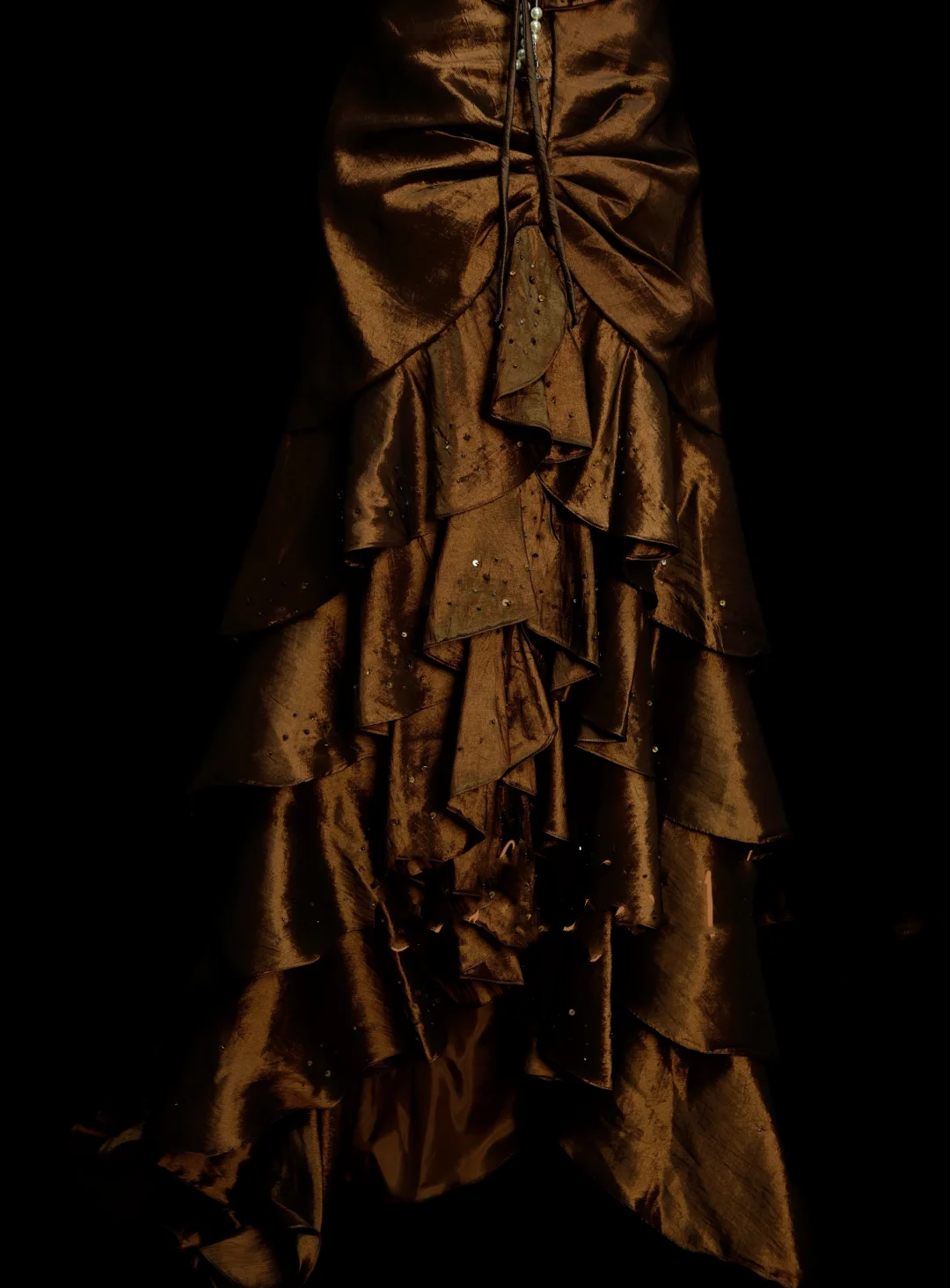 Vintage Meerjungfrauen-Abendkleid im 70er-Jahre-Stil, braun, lang, mit Herzausschnitt, Inspiration für formelle Anlässe, Abendoutfit OB042