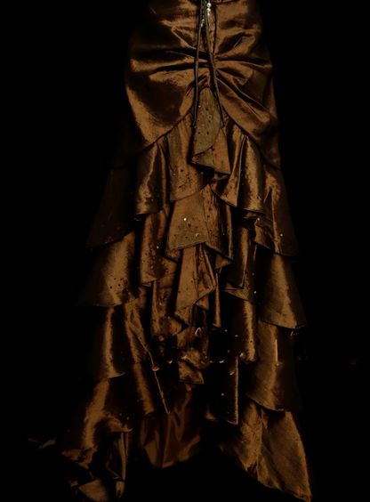 Vintage Meerjungfrauen-Abendkleid im 70er-Jahre-Stil, braun, lang, mit Herzausschnitt, Inspiration für formelle Anlässe, Abendoutfit OB042