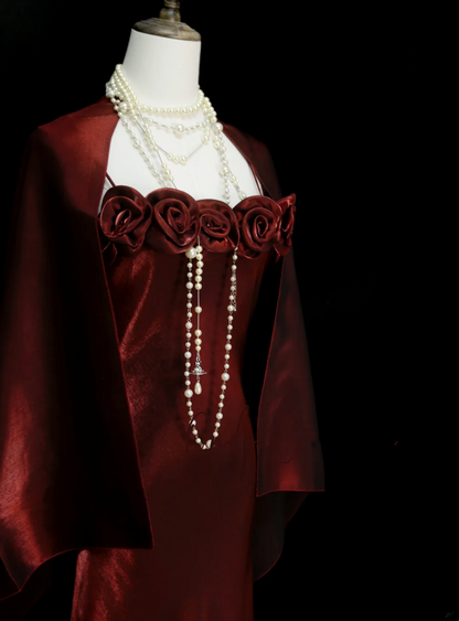 Elegantes, burgunderrotes A-Linien-Abendkleid mit Spaghettiträgern und Blumenmuster, Cape-Verzierung, Partykleid, Outfit für den 19. Geburtstag, Abschlusskleid OB049