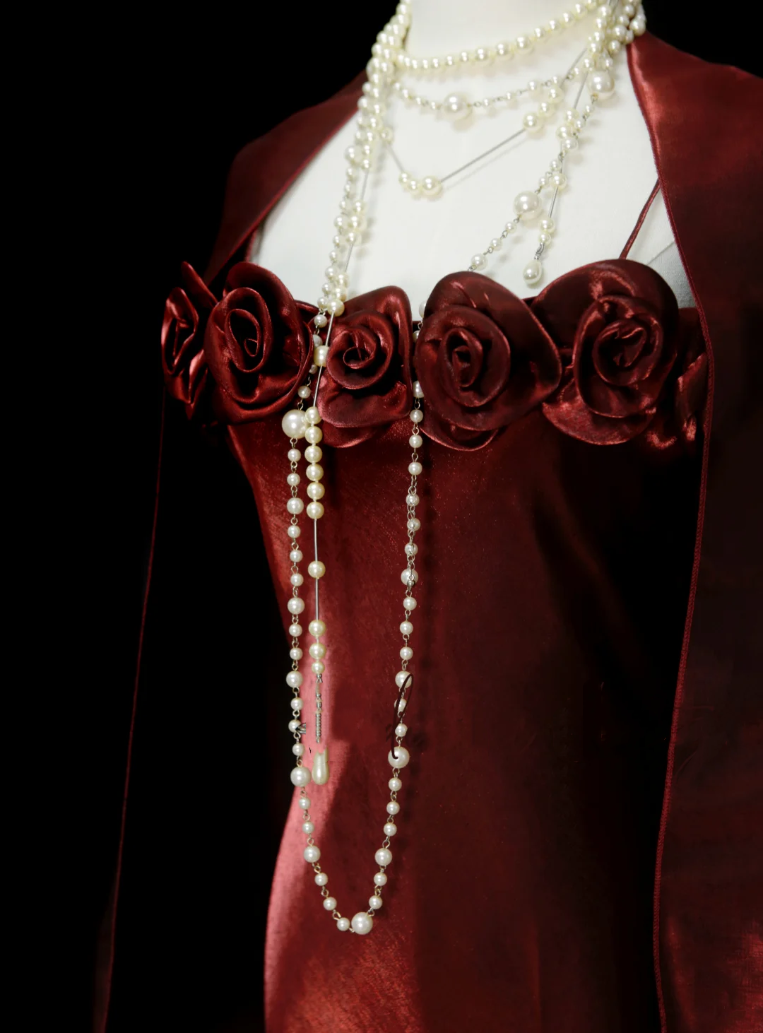 Elegantes, burgunderrotes A-Linien-Abendkleid mit Spaghettiträgern und Blumenmuster, Cape-Verzierung, Partykleid, Outfit für den 19. Geburtstag, Abschlusskleid OB049
