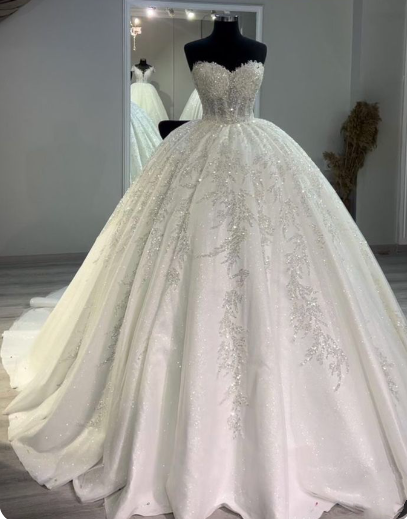Unique Ball Gown Sweetheart Tulle Lace Appliques Wedding Dress Fairytale Long Wedding Dresses RB2864