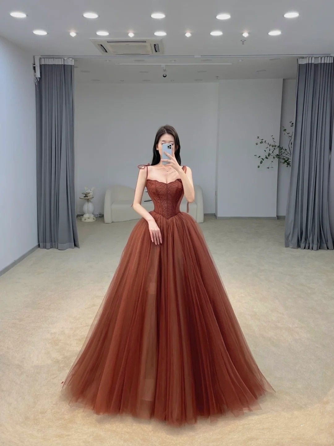 Robe de bal élégante à bretelles spaghetti en tulle marron, tenue de soirée pour 18 ans, RA022