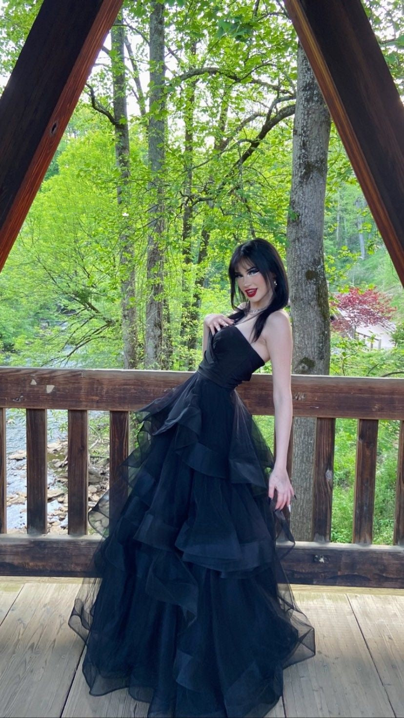 Robe de bal élégante en tulle noir, décolleté en cœur, à volants, tenue de soirée, de remise de diplôme, RA090