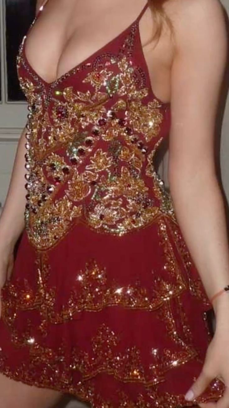 Cute A Line Spaghetti Straps Sequin Burgundy Short 15th Birthday Dress Middle School Semi Homecoming Dresses Cocktail Outfits RB007