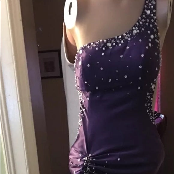Robe de bal longue vintage style sirène, asymétrique, en satin raisin, sans manches, tenue de soirée pour 21e anniversaire, robe de remise de diplôme, RB017