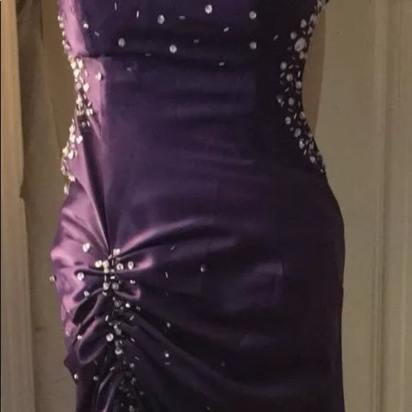 Robe de bal longue vintage style sirène, asymétrique, en satin raisin, sans manches, tenue de soirée pour 21e anniversaire, robe de remise de diplôme, RB017