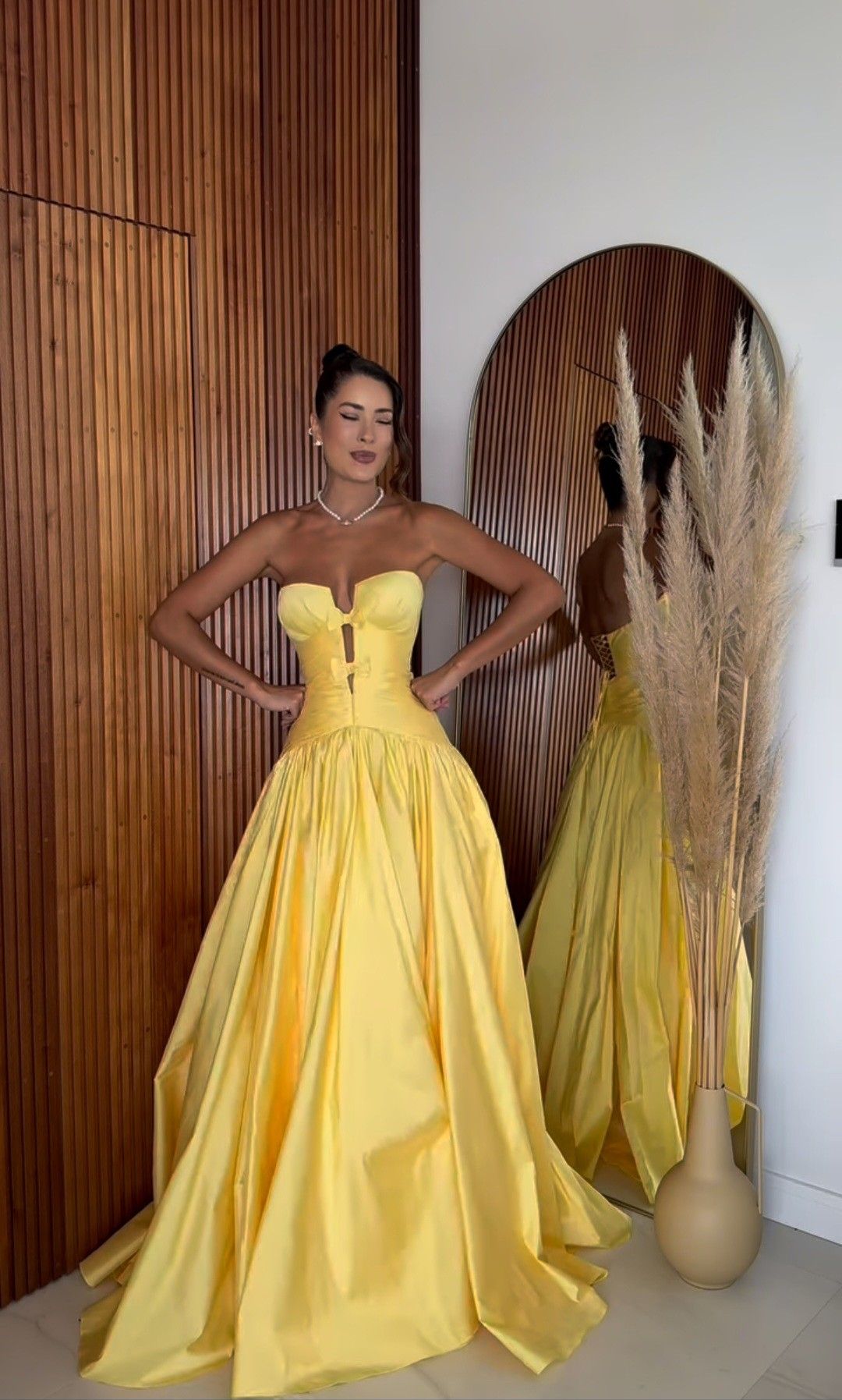 Robe de bal éthérée bustier en satin jaune, robe de soirée longue, tenue de 18e anniversaire, robe de remise de diplôme, RB1001