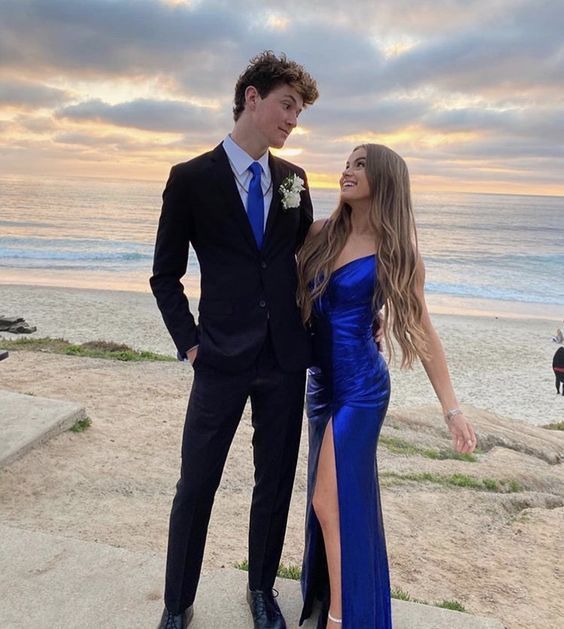 Robe de bal sirène unique à bretelles spaghetti bleu roi fendue, robe longue de soirée pour 22e anniversaire, robe de remise de diplôme RB1015