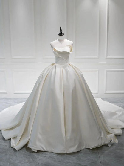 Robe de mariée de rêve, bustier, en satin blanc plissé, style longue, style conte de fées, RB1054