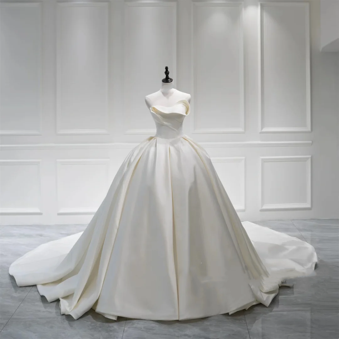 Robe de mariée de rêve, bustier, en satin blanc plissé, style longue, style conte de fées, RB1054